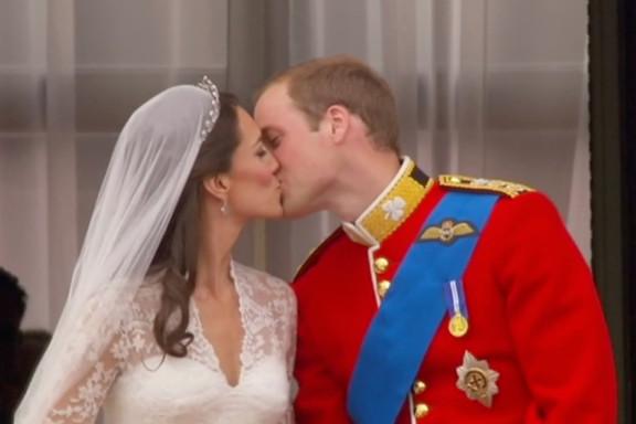 Le prince William et la princesse Kate Middleton sur le balcon royal